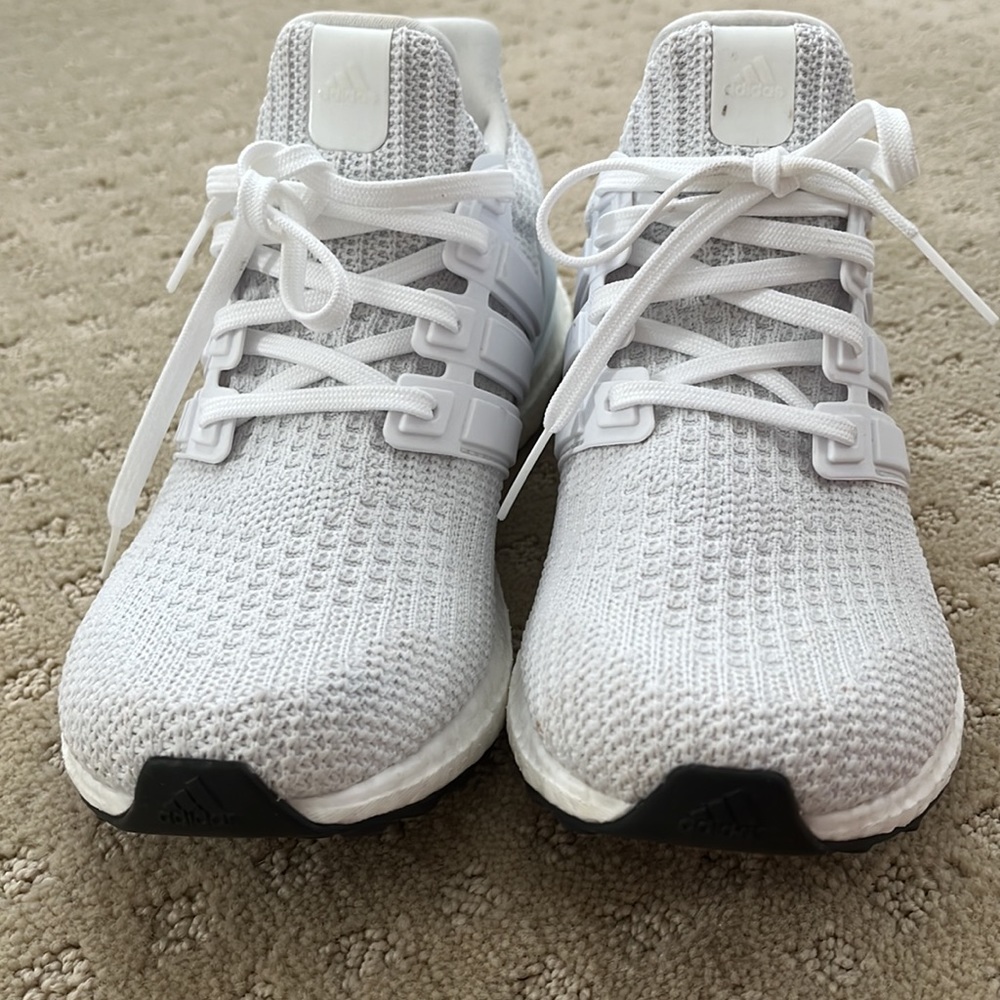 ULTRABOOST 4.0 DNA SHOES - white